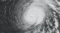 El huracán "Gabrielle" pone rumbo a España: los dos escenarios que contemplan los meteorólogos