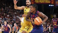 El Barça, a una victoria de la final de la ACB pese a la exhibición de Patty Mills