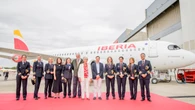 Iberia dedica uno de sus aviones a Bettina Kadner, pionera de la aviación española