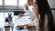 Los trabajos con horario de 9 a 5 pueden promover la obesidad, según una nueva investigación