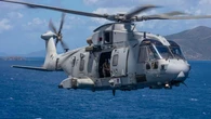 Un helicóptero de la Marina británica se estrella en el suroeste de Inglaterra