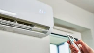 El calor extremo dispara las dudas legales: ¿puede un inquilino exigir aire acondicionado en su piso de alquiler?