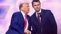 Donald Trump acusa a la "izquierda radical" del asesinato de Charlie Kirk y lo declara "mártir de la América moderna" en un comunicado oficial