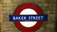 Un hombre multado con más de 600 euros por entrar en el metro de Londres con patines
