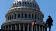 El Congreso de EEUU aprueba 8.000 millones en ayuda militar a Ucrania pese a la oposición de Trump