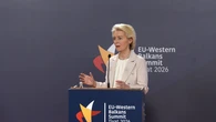 Von der Leyen señala que los "desequilibrios" del comercio global plantean "retos" a la UE