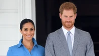 Meghan Markle y el príncipe Harry comparten una estampa familiar en redes recogiendo calabazas con sus hijos