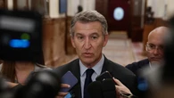 Feijóo deja abierto un canal con Junts, se reserva la censura y espera la imputación del PSOE
