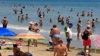 La Policía Nacional lanza una advertencia urgente para padres en piscinas y playas: "Aplica la regla 10/20"