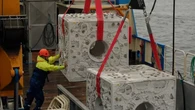 Reino Unido arroja 6.000 kg de hormigón al mar para recuperar algo perdido hace un siglo