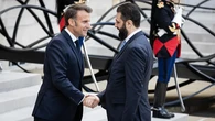 Macron se convertirá en el primer líder occidental que visitará Siria tras la caída de Al Asad