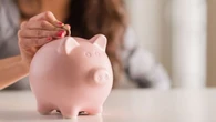 Un economista asegura que "si dejas de parar para tomar café en tu trabajo, ganarás 10.000 euros en 10 años"