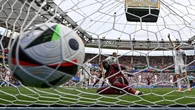 Claves para hablar bien en el Mundial: “Fuera de juego” u “órsay”, mejor que “offside”
