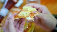 Un brasileño afincado en Lisboa entra entre los 100 mejores pizzeros del mundo y hay un detalle que sorprende