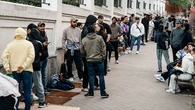 Los consulados marroquíes en España se apresuran a facilitar la documentación a los solicitantes de regularización