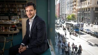 Javier Arrevola: «Entrar en Casa del Libro la Gran Vía de Madrid es una visita obligada los turistas»