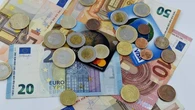 El truco para ahorrar casi 500 euros al mes: la regla de los 30 días