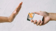 Los hosteleros españoles consideran que el veto al tabaco en las terrazas es una medida "desproporcionada"