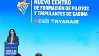 Ayuso se suma a Ryanair en las críticas a Aena y Transportes por la gestión de los aeropuertos regionales