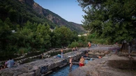 Las mejores termas de España en otoño: gratis, con vistas increíbles y encanto rural