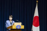La nueva primera ministra de Japón ha tardado solo tres semanas en estrenar crisis diplomática