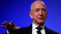 La propuesta de Jeff Bezos para recuperar la Tierra: llevar las fábricas fuera del planeta
