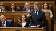 Feijóo dice que en el PSOE corrían "los billetes como en un prostíbulo" y Sánchez replica: "Bulos, mentiras, insidias"