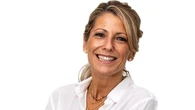 Elena Rivas, directiva de ASEBIO, impulsa startups para lograr que los avances en el tratamiento del cáncer lleguen al paciente.