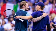 La reacción de Bublik tras ganar sólo tres juegos a Sinner en los octavos del US Open lo dice todo: “Yo no soy malo, pero...”