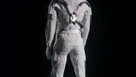 Prada revela la ropa interior térmica que los astronautas de la NASA llevarán en la Luna