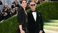 Stanley Tucci confiesa por qué dudó al enamorarse de la hermana de Emily Blunt