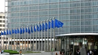 Bruselas amenaza con llevar a España ante la justicia por su intervención en la opa de BBVA sobre el Sabadell
