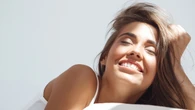El truco de pasarela para una piel 'glowy': la crema que arrasa entre los expertos