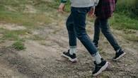 Los expertos no lo dudan: salir a caminar cinco veces a la semana es lo mismo que perder 10 kilos al final del año