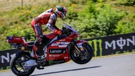 Bagnaia gana la Sprint en Brno y Marc Márquez sigue recortando