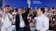 Feijoo apunta a "P.S." como el líder de la corrupción del PSOE: "Las cloacas eran de Sánchez"