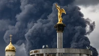 Así ardió Moscú en el mayor ataque ucraniano contra la capital de Rusia