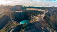 Costa Rica: dormir entre volcanes y nadar con estrellas submarinas 