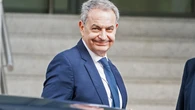 El juez acuerda investigar a las hijas de Zapatero y a su secretaria por el "caso Plus Ultra"