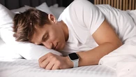 Un experto en descanso revela los 4 errores que te impiden dormir bien: “El último lo repites cada noche”