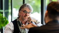 John Connolly, escritor: «La novela policiaca ha de contener justicia social, por lo que trato de añadirla»