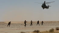 Michael Bay llevará al cine el rescate de los dos pilotos de EE UU derribados en Irán