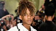 Jaden Smith, hijo de Will Smith, divide al mundo de la moda
