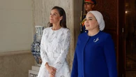 Letizia apuesta por la moda española y triunfa como toda una reina en la bienvenida oficial en Egipto