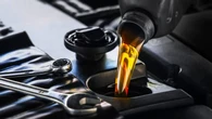 Cambia el aceite "al estilo japonés": tu motor durará cientos de miles de kilómetros