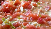 Así puedes preparar la pipirrana andaluza, una ensalada tradicional y fresca ideal para el verano
