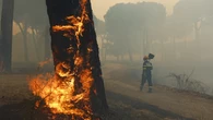 Incendios en Madrid, Ávila y resto de España, en directo: evacuaciones, zonas quemadas, carreteras cortadas y última hora del estado del fuego hoy