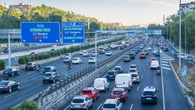 El aviso de la DGT antes de los grandes desplazamientos de verano: ''que nadie salga sin llevarla en la guantera''