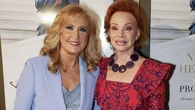 Paloma San Basilio confirma el vestido de invitada perfecto a los 75: diseño español, silueta elegante y el color que más estiliza