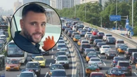 José Ebezner, mecánico, para prevenir accidentes: "Cuando llegues a un atasco gira el volante al lado del arcén"
